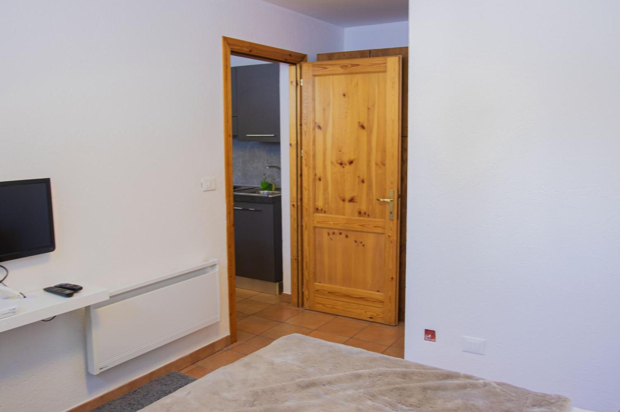 Base Camp Alpine Apartments ブレウイル・チェルヴィナイア 部屋 写真