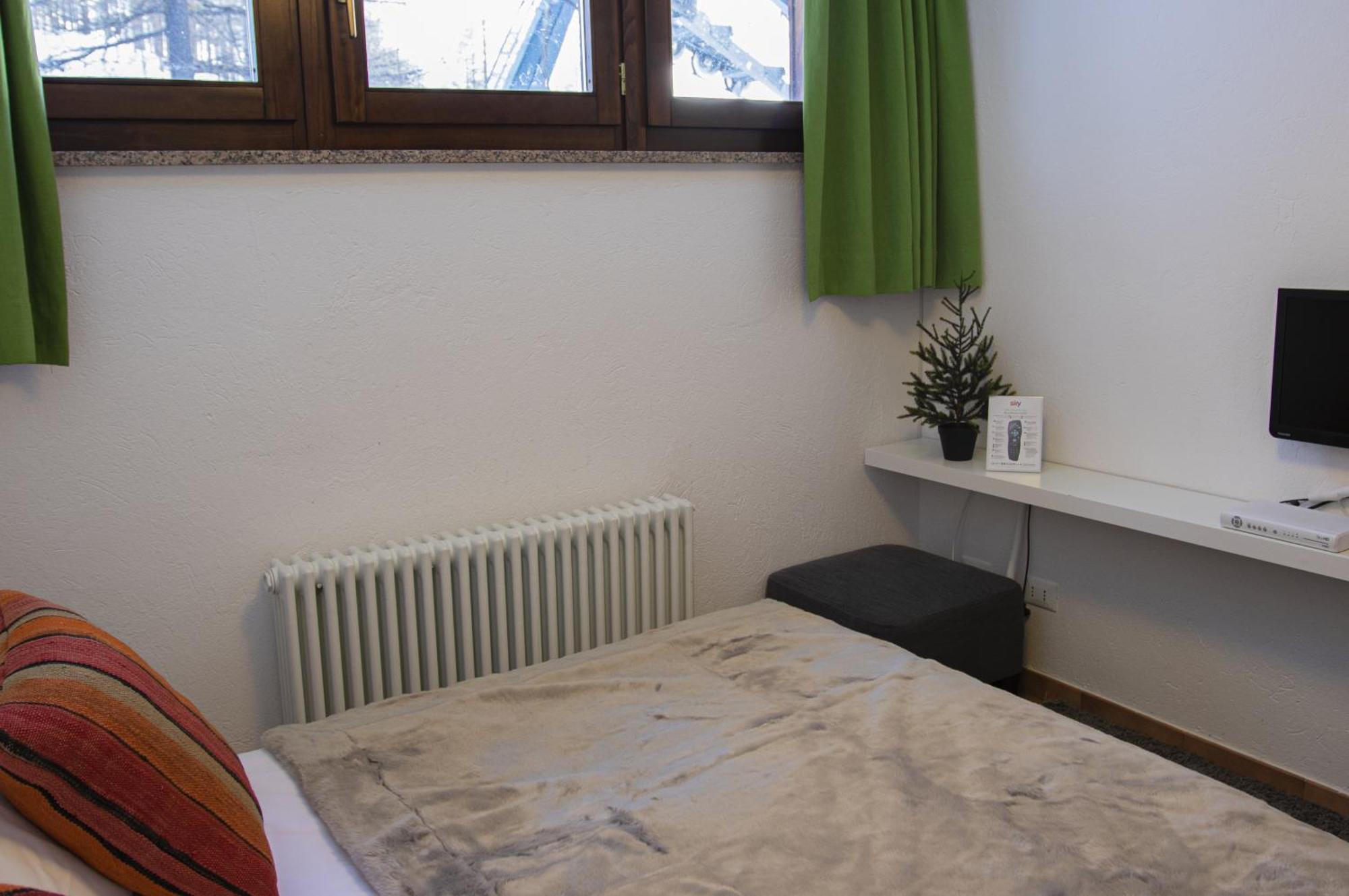 Base Camp Alpine Apartments ブレウイル・チェルヴィナイア 部屋 写真