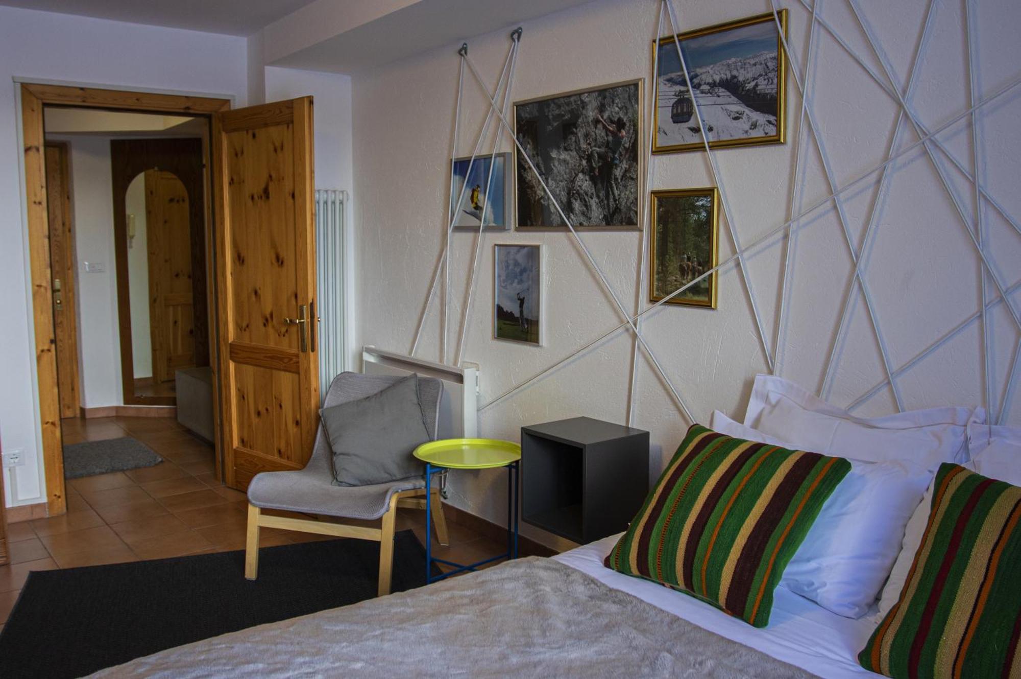 Base Camp Alpine Apartments ブレウイル・チェルヴィナイア 部屋 写真