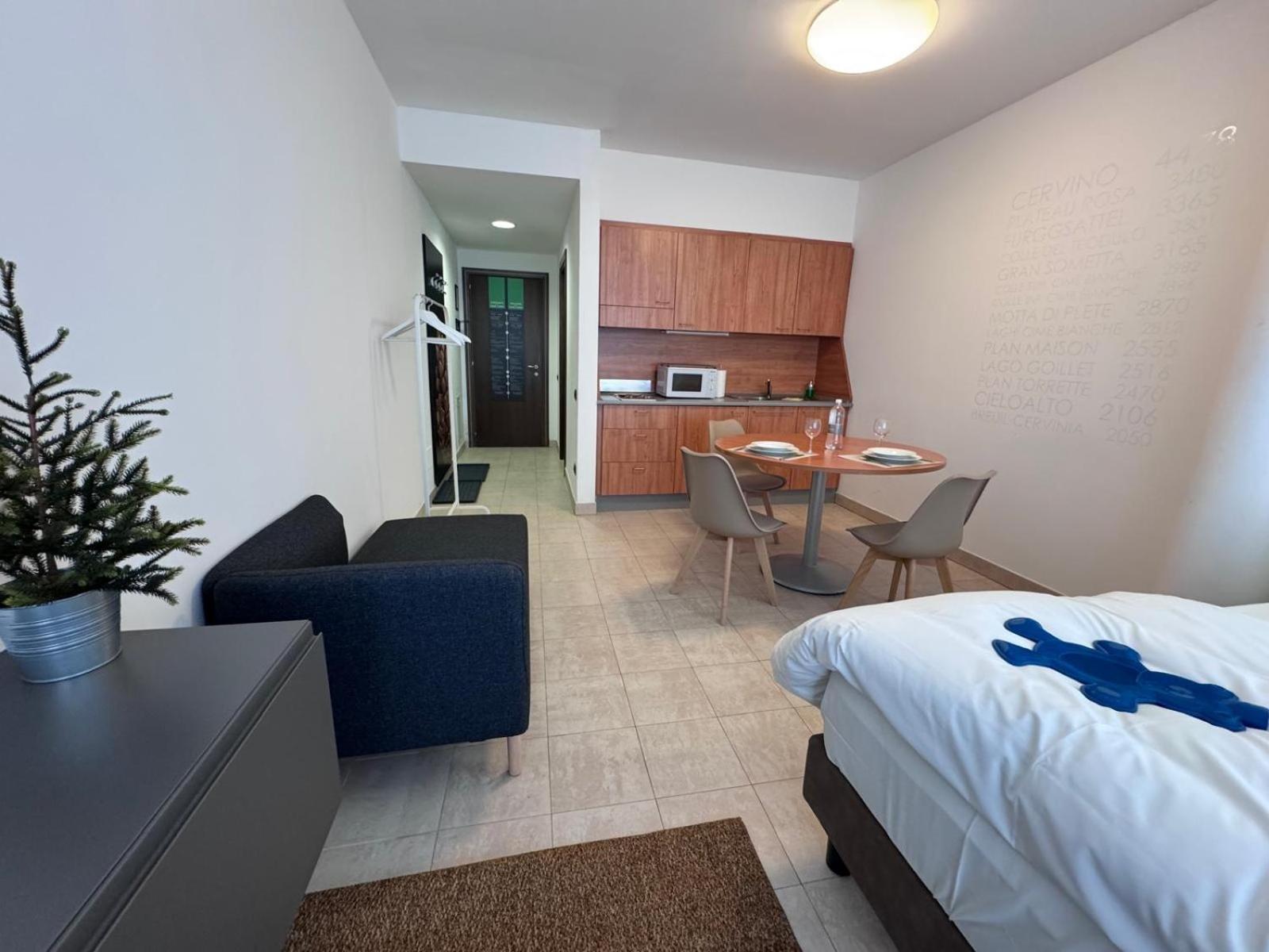Base Camp Alpine Apartments ブレウイル・チェルヴィナイア 部屋 写真